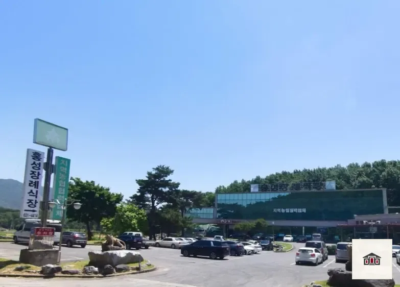 홍성장례식장, 사진 1